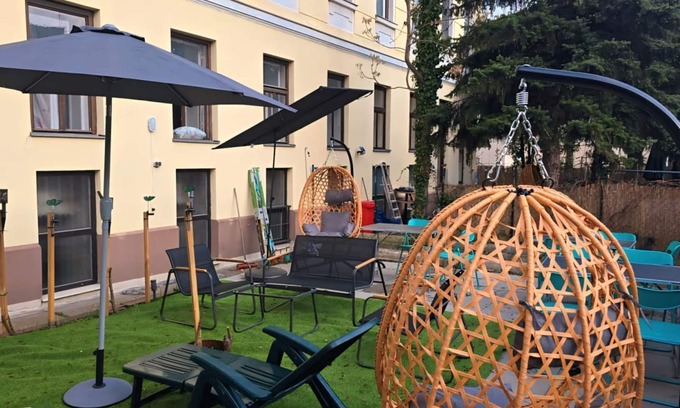 Brigittenau Apartment | Welcoming 2BR Apt. Near The Danube & Millenium T.