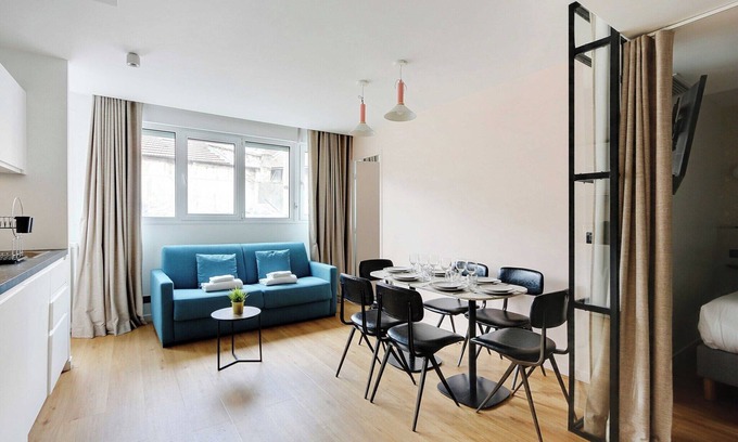 Hopital Saint-Louis Apartment | Welcoming apartment - 2BR/6P - Canal St Martin