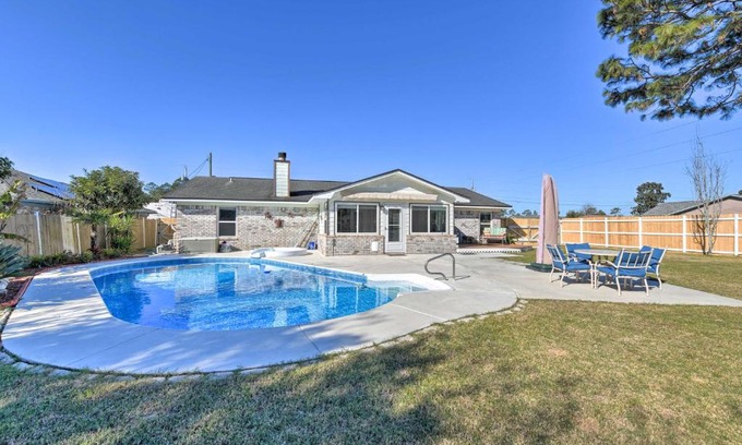 Ono Island House | Welcoming Pensacola Home with Spacious Yard!