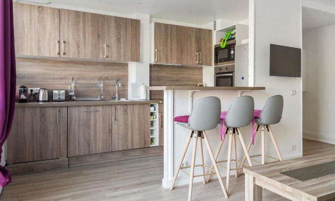 Silly-Gallieni Apartment | Welkeys Apartment - Sevres