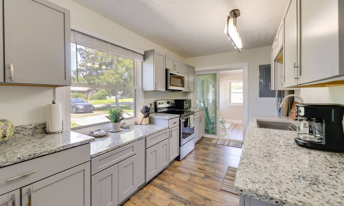 Morehead City House | Well-Equipped Morehead City Home ~ 5 Mi to Beach!