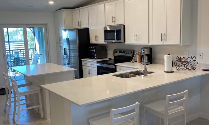 Venice Condo | WELLEN PARK GOLF&CC CONDO-2 BED + DEN/3RD, 2 FULL BATH and 1 CAR GARAGE 2 LANAIS