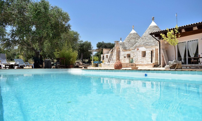 Castellana Grotte Villa | WePuglia - Paradise Trulli