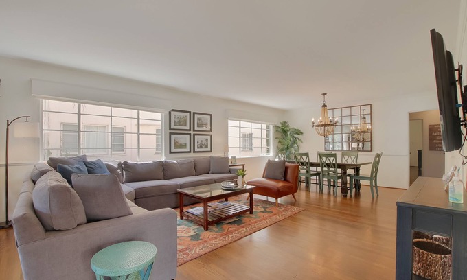 West Beach Villa | West Beach Villa 1 - Stay in the heart of West Beach, Funk Zone & State St!