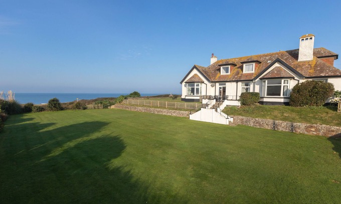 Widemouth Bay Villa | West Haven - stunning property overlooking the Atlantic sleeping up to 12