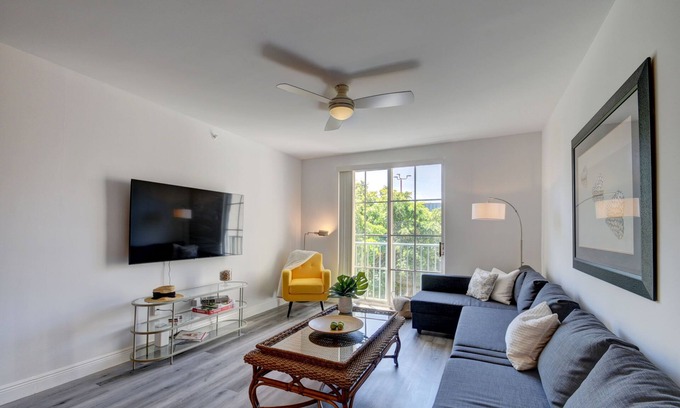 Downtown West Palm Beach Condo | WEST PALM BEACH CONDOMINIUM APARTMENT - PRIME LOCATION AT CITY PLACE