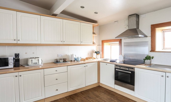 Llaneilian Cottage | West Point Lynas Lighthouse Keeper's Cottage