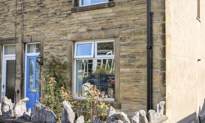 Giggleswick Cottage | West View Cottage
