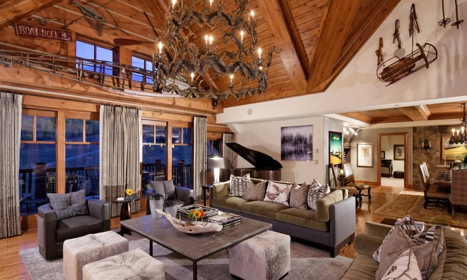Avon Condo | West Wing: Cuvée Penthouse at The Ritz-Carlton
