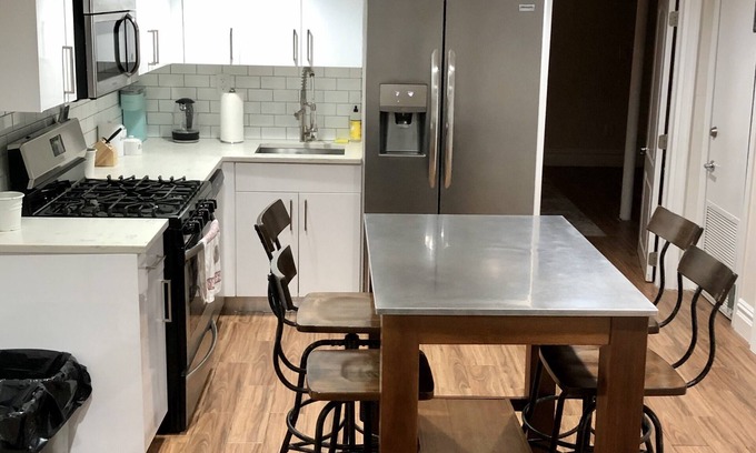 Ocean Hill Apartment | WFH space. Manhattan 20 min. Luxe. Smart home