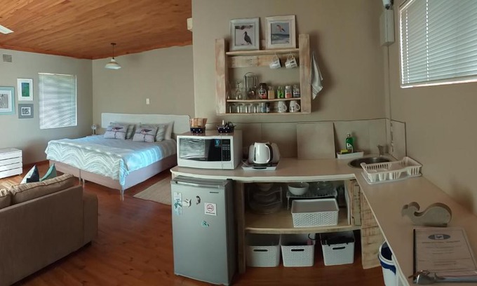 Sedgefield Apartment | Whale of a Time - Sedgefield