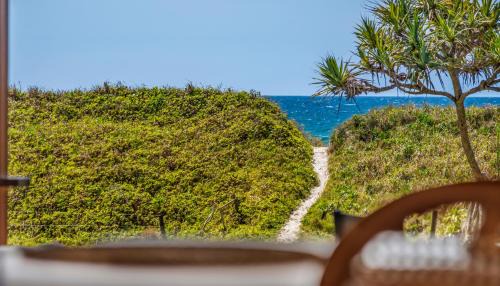 New Brighton House | Whale Song - Absolute Beachfront