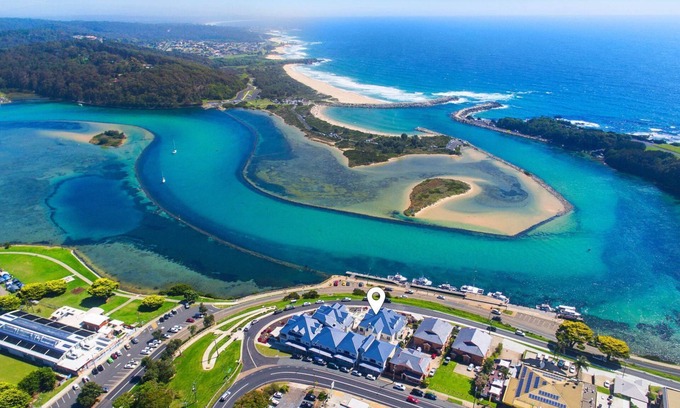 Narooma Apartment | Wharf Apartment Unit 7