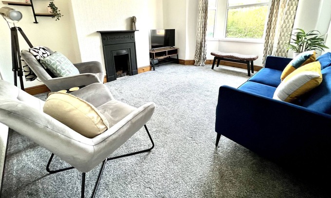 Whitchurch House | Whitchurch House by Switchback Stays