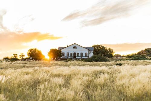 Grunau House | White House Guest Farm