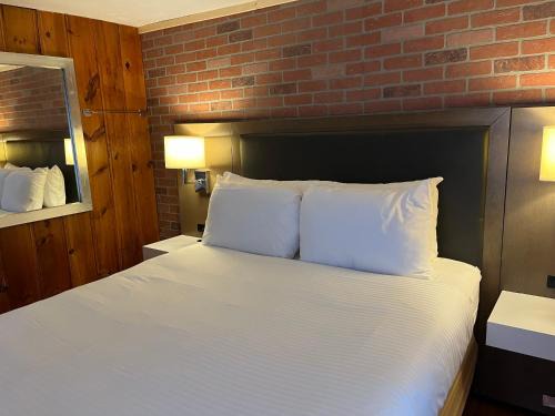 North Conway Hotel | White Mountain Cottages