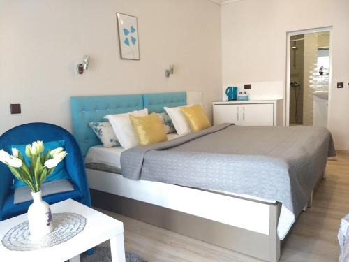 Burgas Hotel | White Rose Guest Rooms