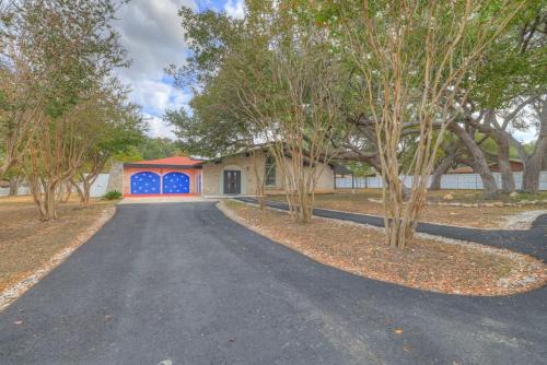 Canyon Lake House | Whitewater River House - Game Room, Firepit, Walking distance to Whitewater Amphitheater!