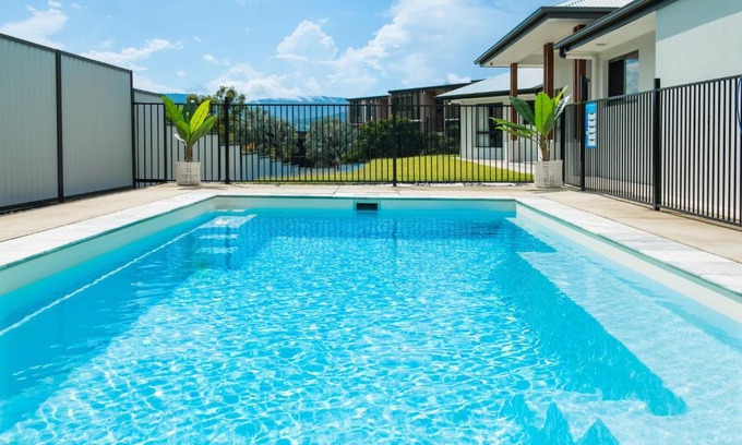 Airlie Beach House | Whitsunday Holiday Home