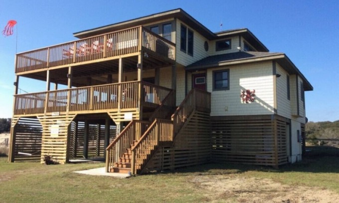 Corolla House | WHO IS READY FOR SUNSHINE AND SAND?! PACK YOUR SENSE OF ADVENTURE & COME VISIT!