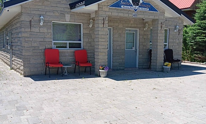 Wasaga Beach House | Whole Building Beach2 - Suites of Wasaga