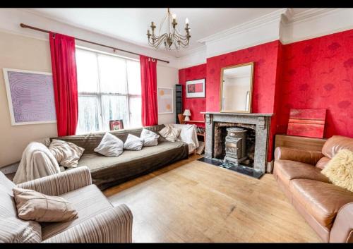 Retford House | Whole House Contractors Corporate Welcome