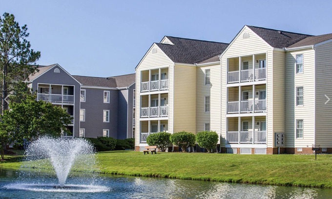 Williamsburg House | Why Worry?! Book Wyndham Kingsgate/2br-sleeps 8/4 to 14 nts