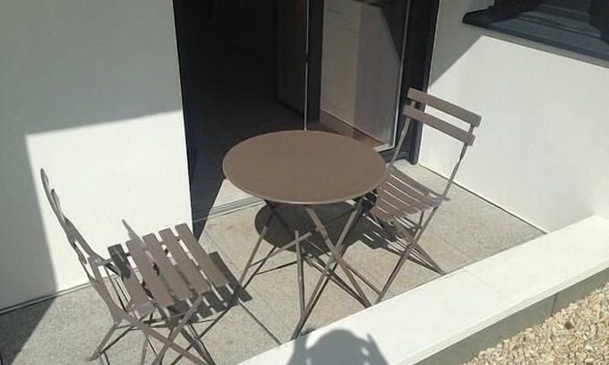 Perros-Guirec Apartment | Wifi, fitness, swimming pool, terrace, balcony, parking, tv, 35-40m², Perros-Guirec