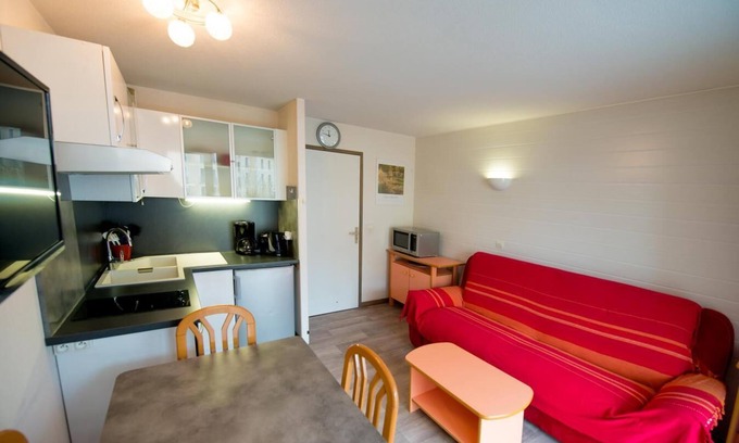 Allevard Apartment | Wifi, terrace, parking, tv, ski locker, 29m², Le Collet d'Allevard