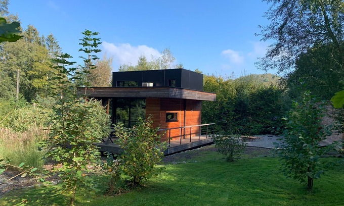 Barvaux Cottage | Wild Cube, unusual/ecological accommodation with Nordic bath close to Durbuy