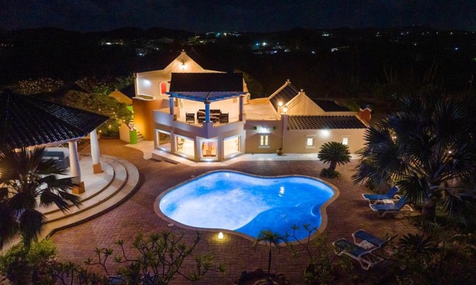 Santa Cruz Villa | Wilderness Retreat-arubas Biggest Nature Hideaway