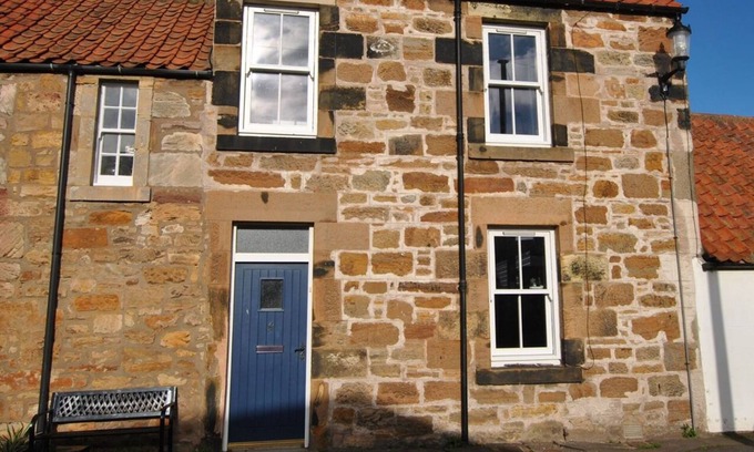 Pittenweem Cottage | Willow Cottage- charming cottage in East Neuk