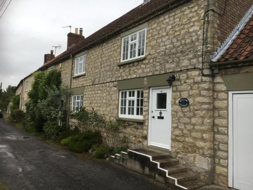 Settrington House | Willow Cottage