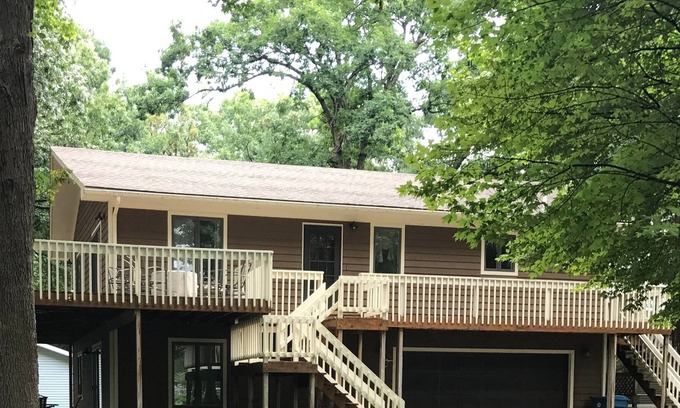 Holland Cottage | Willow House - 3BR, 3BA - Great for families