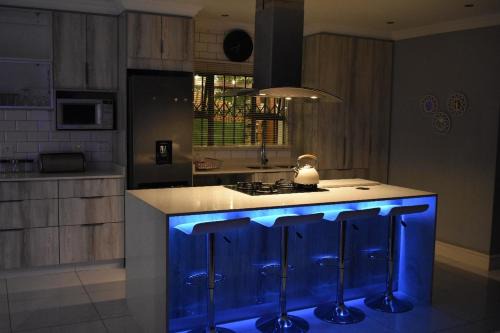 Bluff House | Willow On Wellfreer