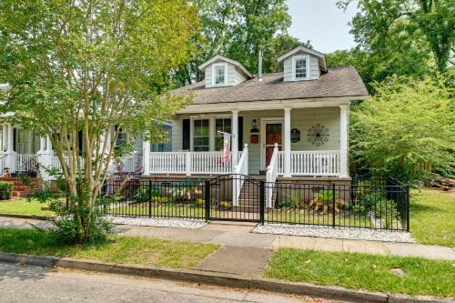 Wilmington House | Wilmington Vacation Rental Close to Riverwalk!