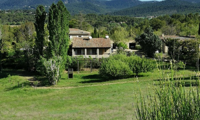 Grambois House | Wine and residential property in the Luberon in Provence