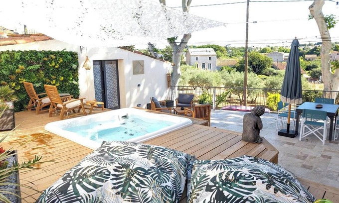 Servian Apartment | Wine Spa Occitanie - Suite 80m2 Jacuzzi Privatif