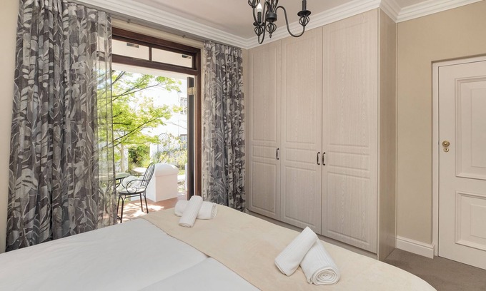 Stellenbosch Villa | Winelands Golf Lodges 13
