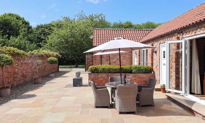 Driffield Cottage | WINSALL COURT II, with a garden in Bridlington