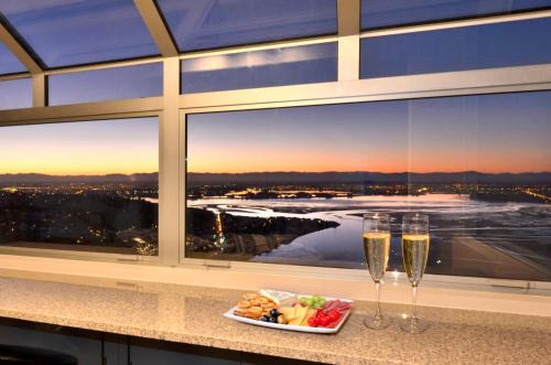 Christchurch Apartment | Winter Escape with Panoramic Views and Total Privacy