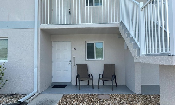 Lake Suzy Condo | Winter Getaway at Heron Pointe Condominiums