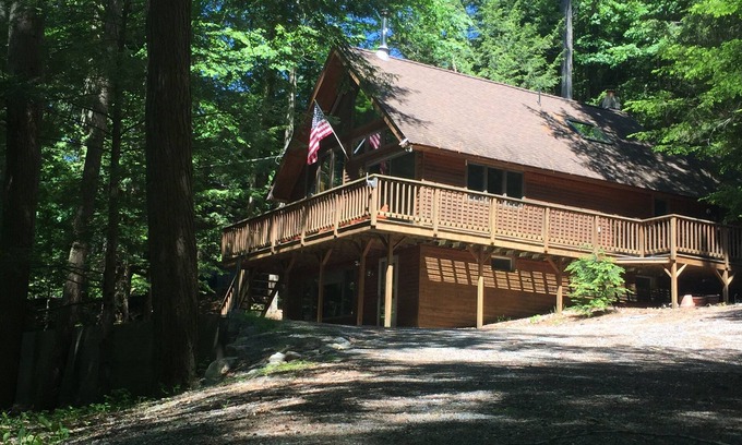 Chestertown Ski Chalet | Winter on Loon Lake, Hot tub, ski Gore, snowmobile