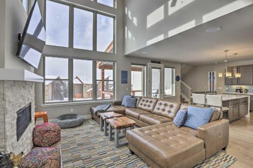 Rendezvous House | Winter Park Area Retreat, Walk to Ski Shuttle