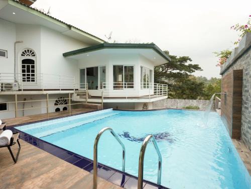 Pallekele Hotel | Winter Villa