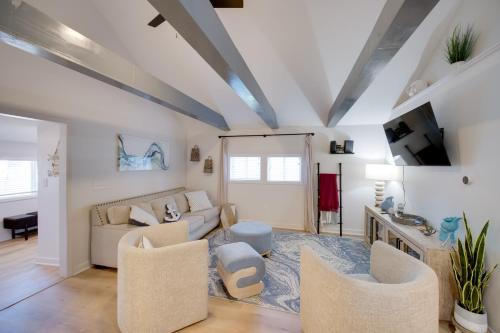 Erie House | Wishin and Fishin Walkable Erie Home By the Beach!