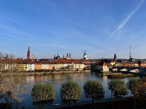 Wuerzburg Apartment | Wohnung nähe alte Mainbrücke