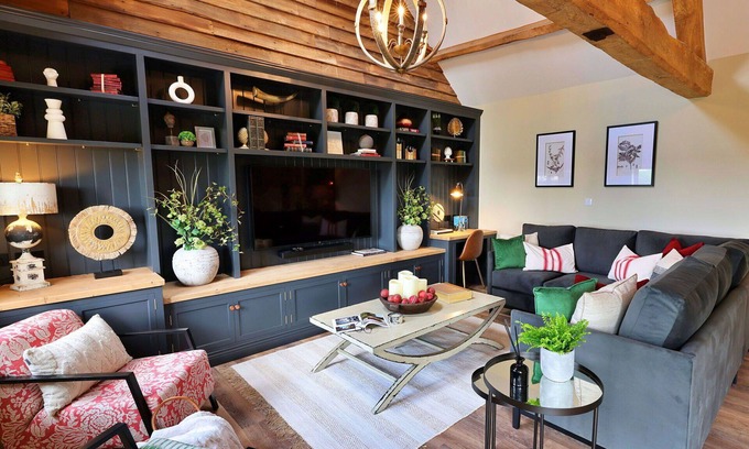 Walton House | Wonderful villa for 8 guests with WIFI, terrace and pets allowed