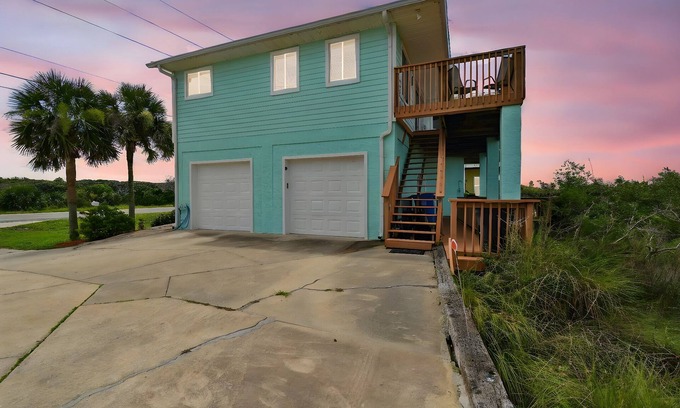 St. Augustine House | Wonderful 4-bedroom house in secluded beach area!