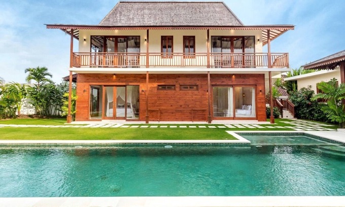 Kerobokan Villa | Wonderful 9BR Villa with Pool, Bali Villa Bali Villa 2218